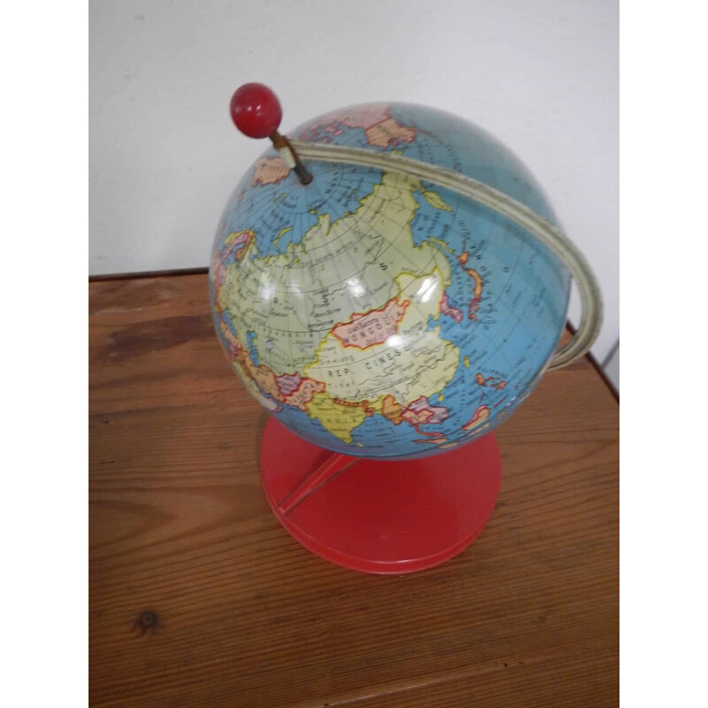 Globe vintage en étain de travail