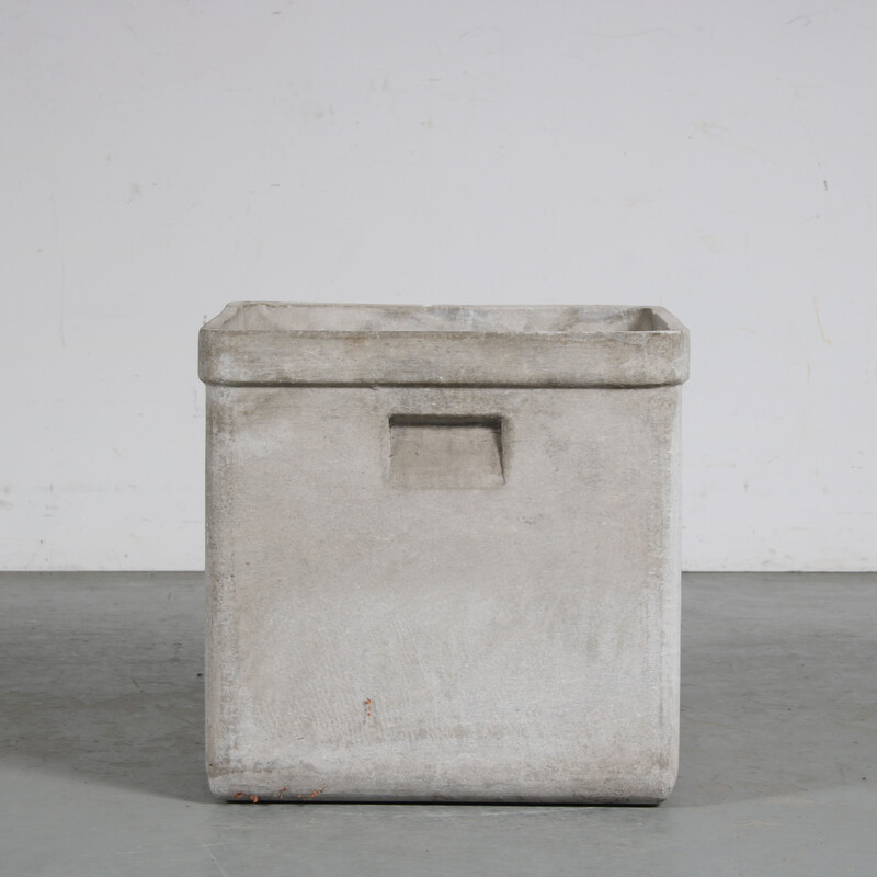 Mid century square cement planter by Willy Guhl, Switzerland 1960s