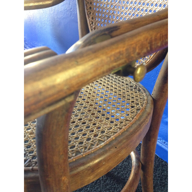 Thonet high chair in bented wood - 1930s