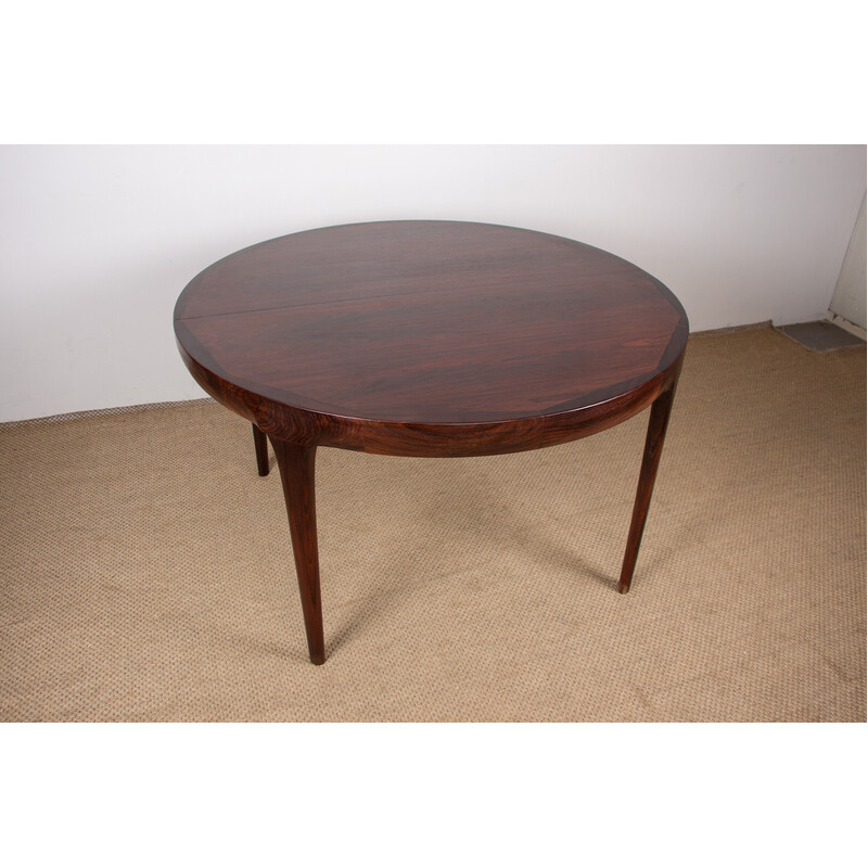 Vintage Danish extendable table in Rio rosewood by Ib Kofod-Larsen for Faarup, 1960