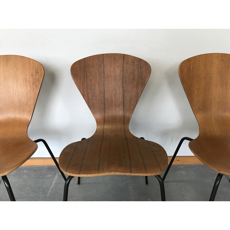 Set of 4 Scandinavian dining chairs - 1960s