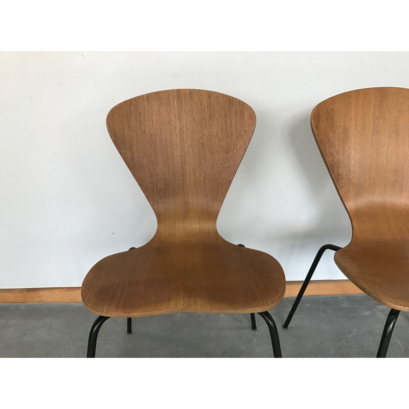 Set of 4 Scandinavian dining chairs - 1960s