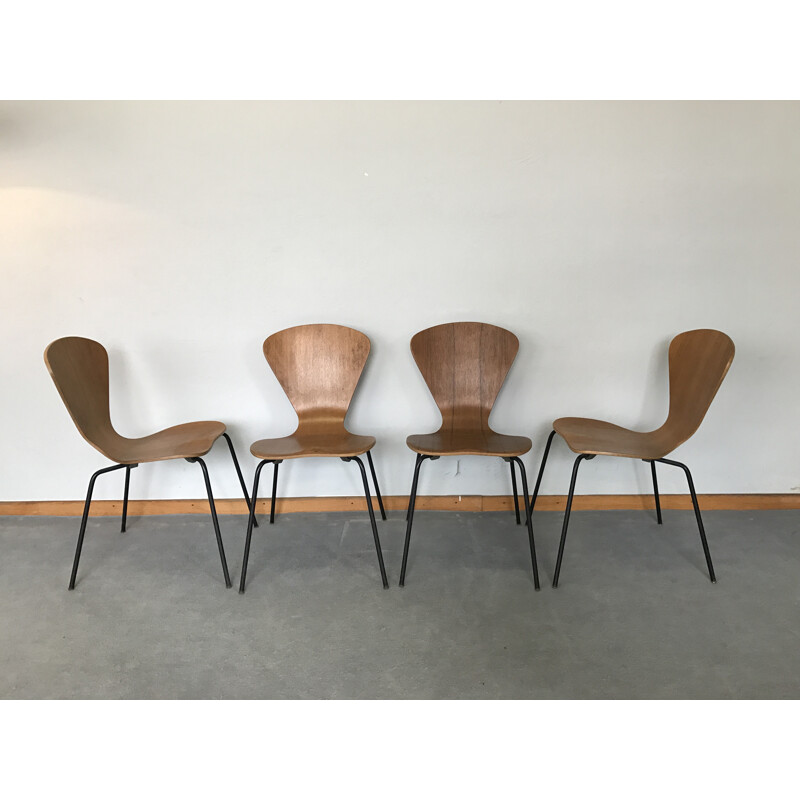 Set of 4 Scandinavian dining chairs - 1960s