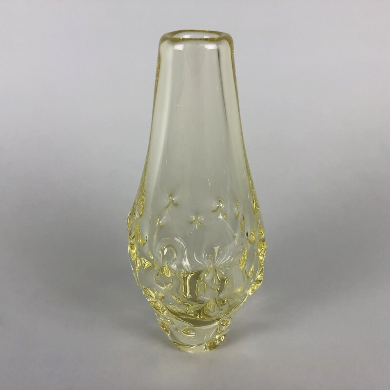 Mid century citrine glass vase by Miloslav Klinger for Zelezny Brod Glassworks, 1960s