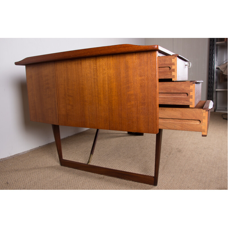 Bureau danois vintage "boomerang" en teck et laiton par Peter Lovig Nielsen, 1970