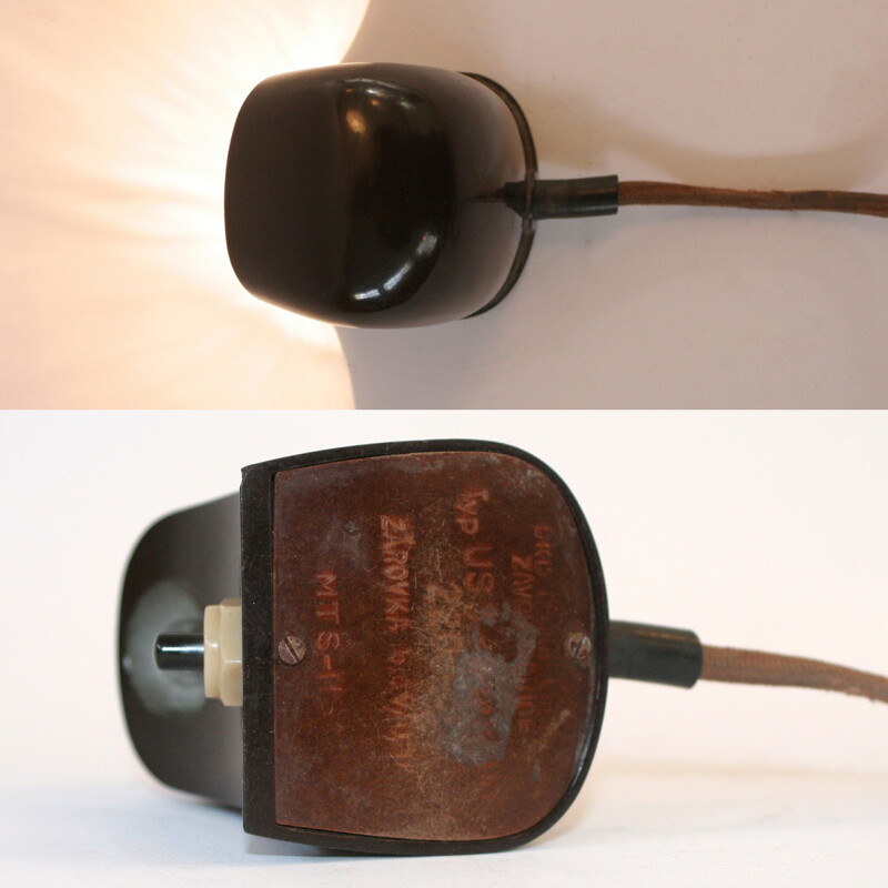 Mid-century brown bakelite night-light - 1940s