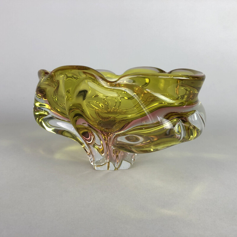 Bohemian vintage Art glass ashtray by Josef Hospodka, Czechoslovakia 1960s