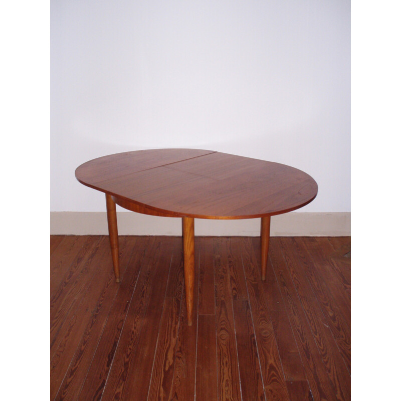 Extendible dining table in teak - 1960s