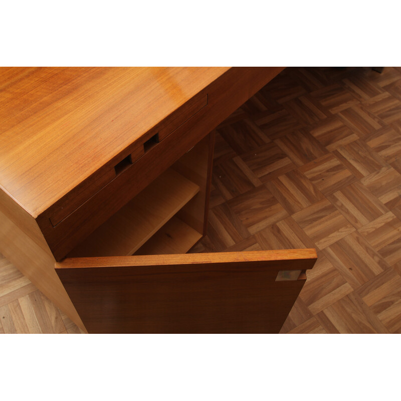 Vintage desk with sliding-doors in walnut, 1970s