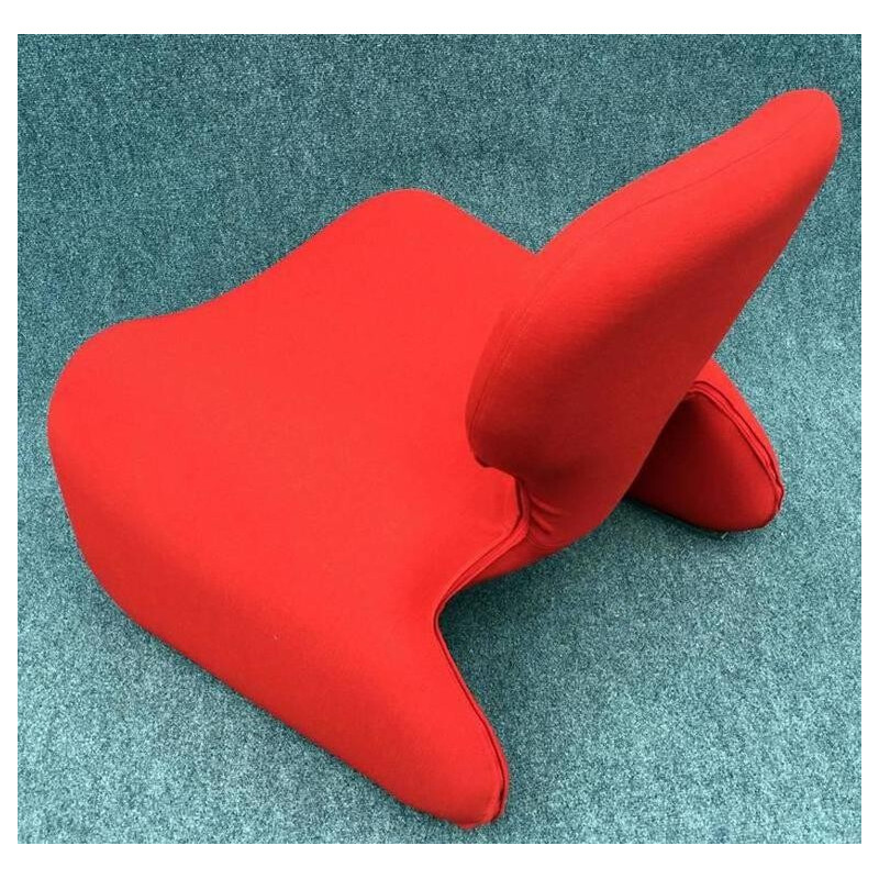 Airborne red "Djinn" easy chair, Olivier MOURGUE - 1960s