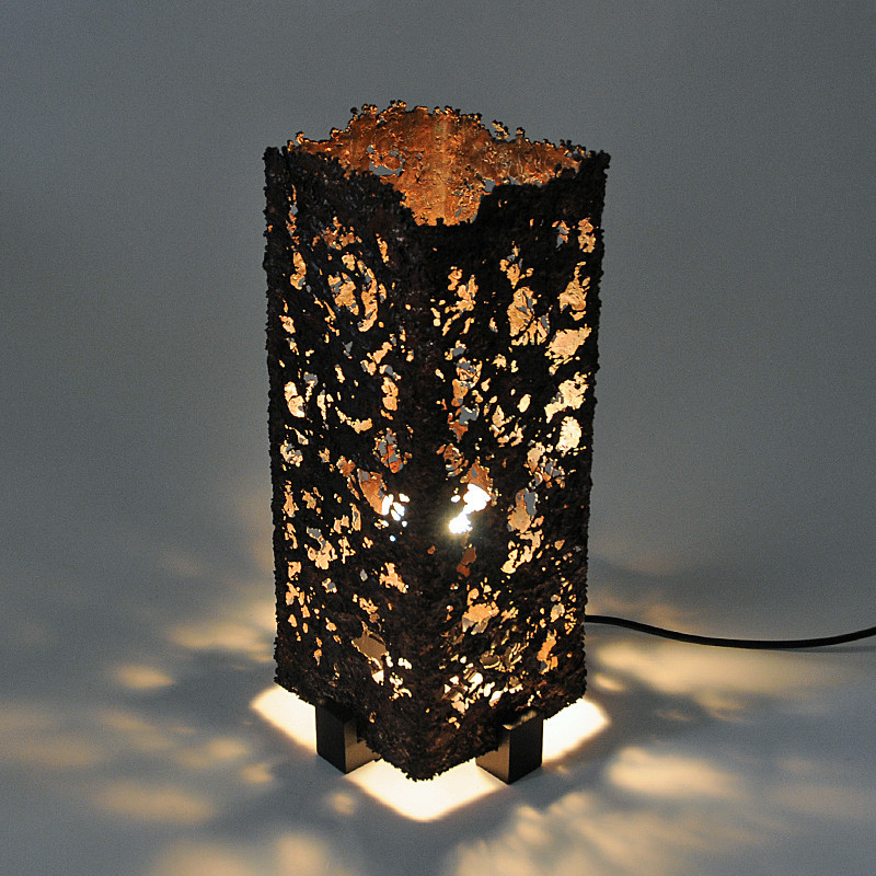 Lámpara de mesa vintage de cobre de Aimo Tukianinen, Finlandia 1960