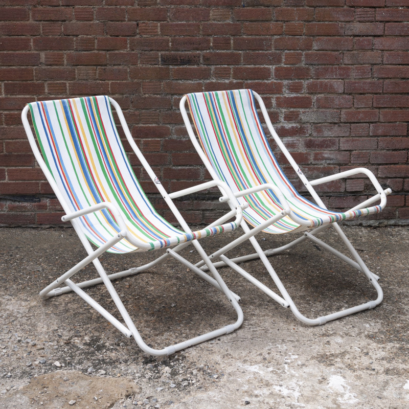 Vintage Italian tubular metal and striped fabric deckchair by Grand Soleil, 1980-1989