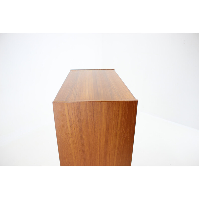 Mid cetury danish teak cabinet, 1960s