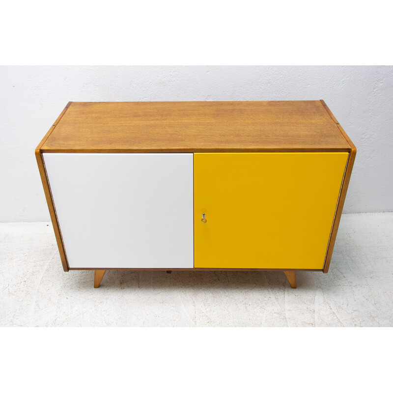 Mid century beechwood sideboard U-450 by Jiří Jiroutek, Czechoslovakia 1960s