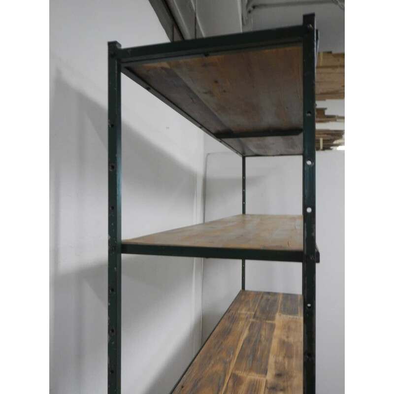 Industrial vintage shelf in fir wood and iron