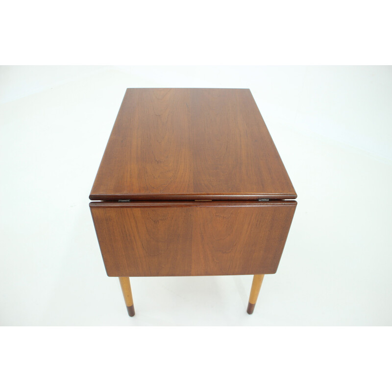 Vintage teak and oakwood coffee table by Borge Mogensen for Soborg Mobelfabric ,Denmark 1960s