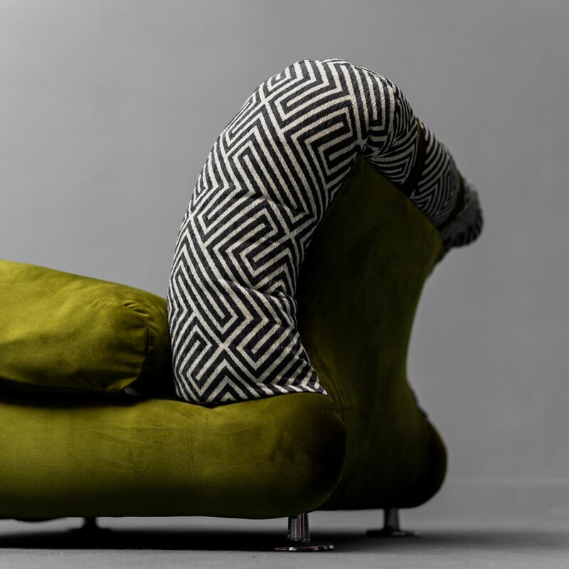 Sillón vintage de terciopelo verde y algodón antimanchas, 1970