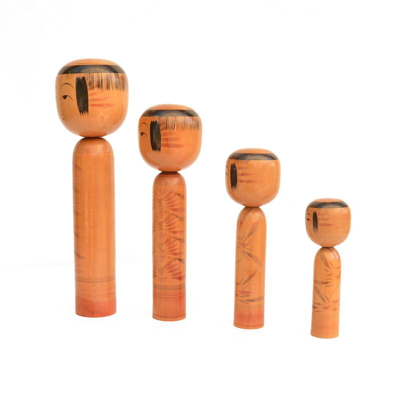 Set of 4 vintage wooden Kokeshi dolls, Japan 1960s