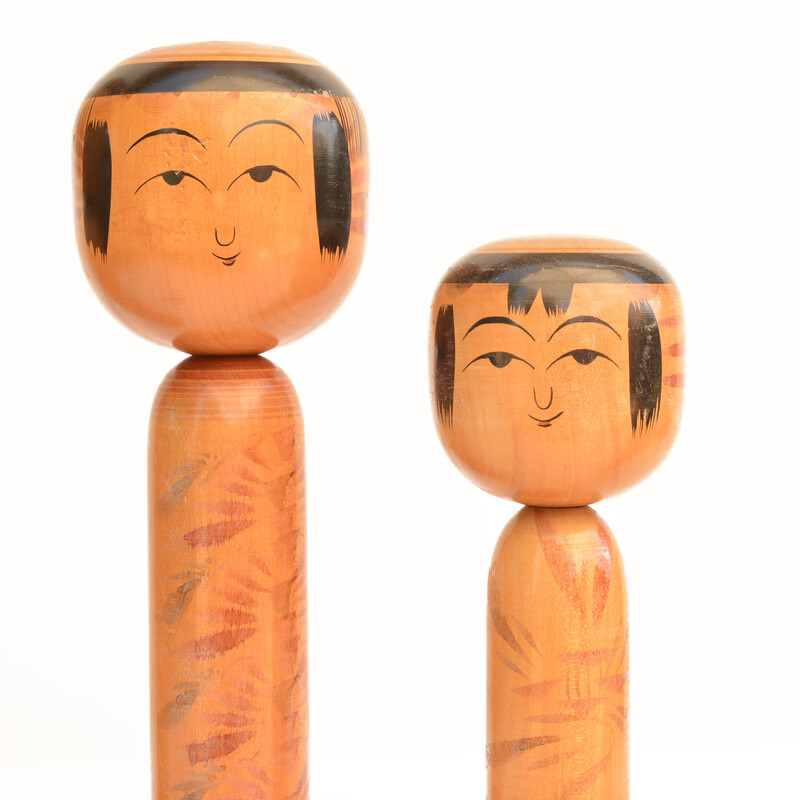 Juego de 4 muñecas Kokeshi de madera vintage, Japón 1960