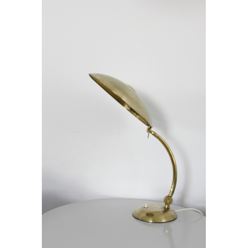 Vintage Bauhaus bureaulamp in messing van Egon Hillebrand