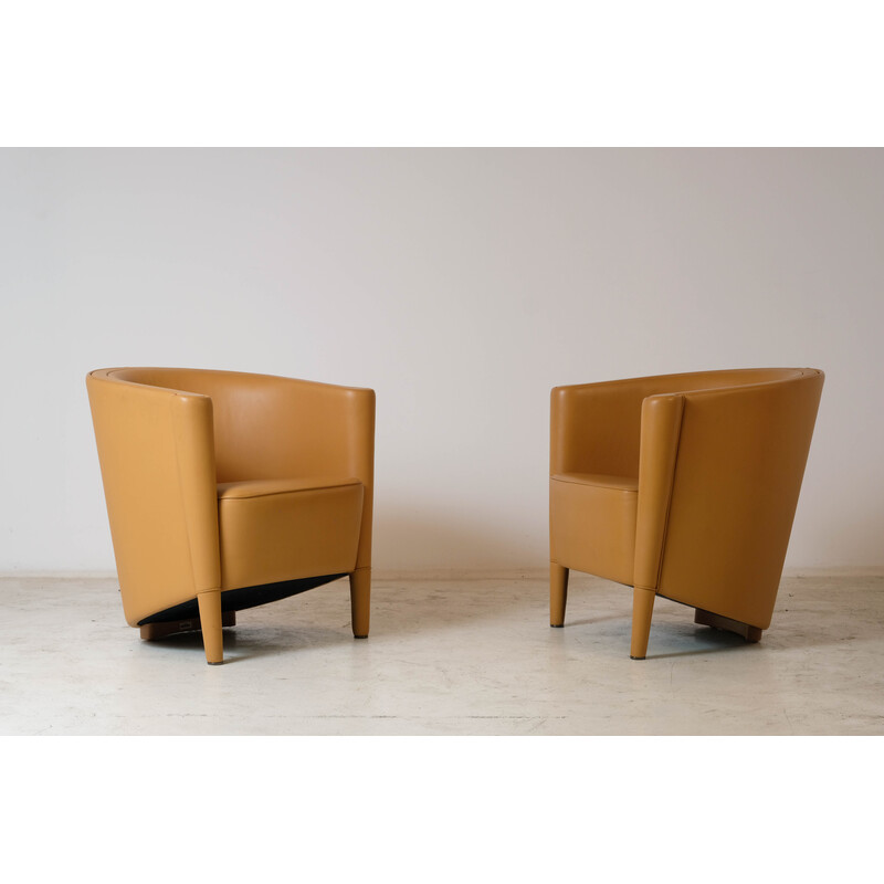 Pair of vintage "Rich" leather armchairs by Antonio Citterio for Moroso, 1989