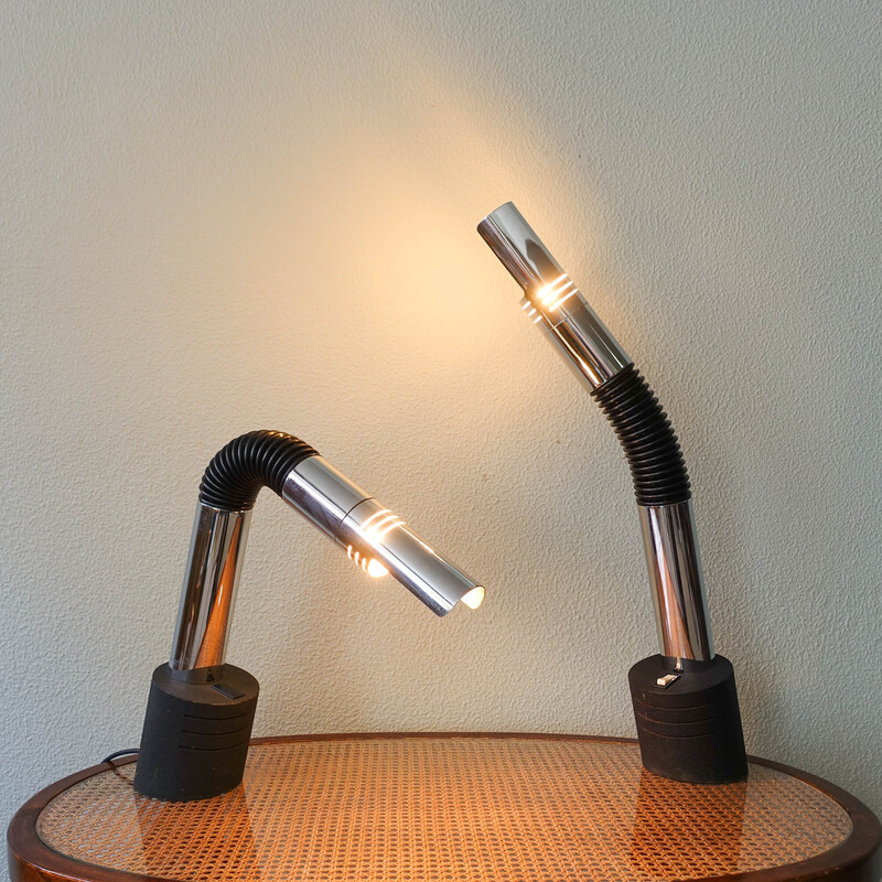 Coppia di lampade da tavolo vintage "Elbow" di E. Bellini per Targetti Sankey, anni '70