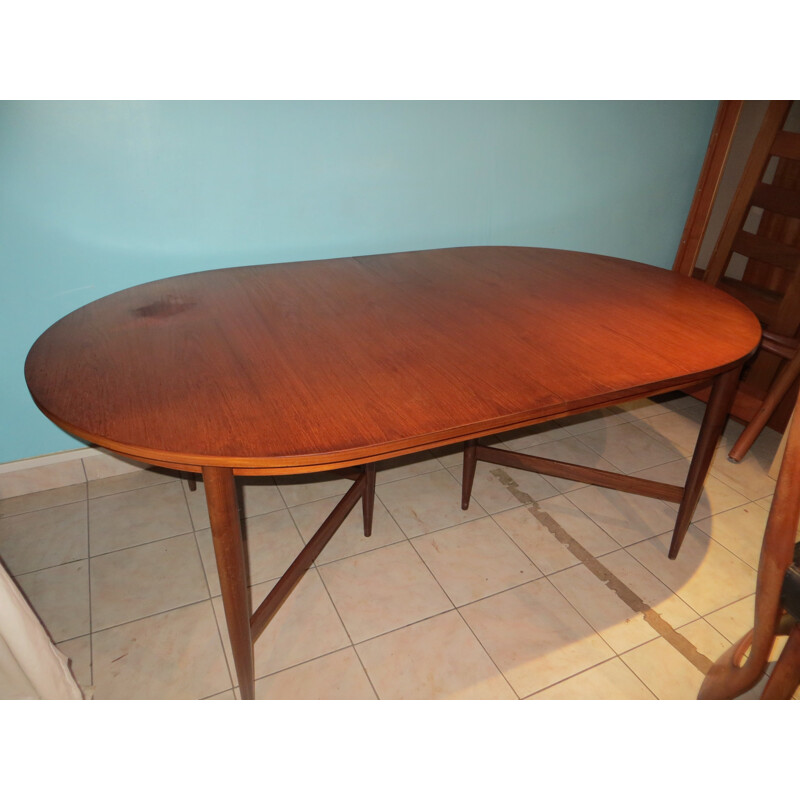 V.Form oval teak table, Oswald VERMAECKE - 1960s