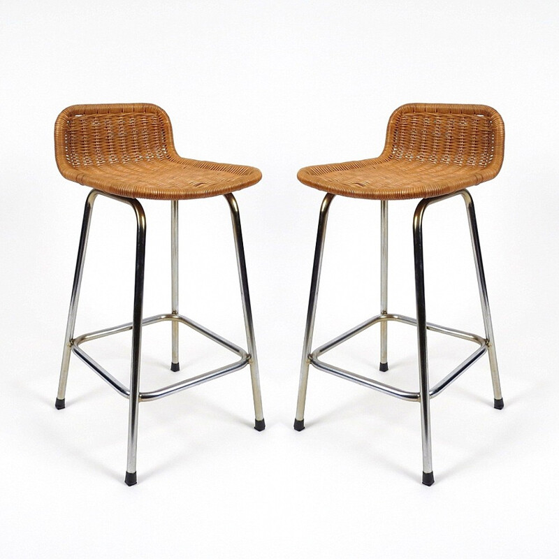 Pair of bar stools in rattan and metal - 1970s