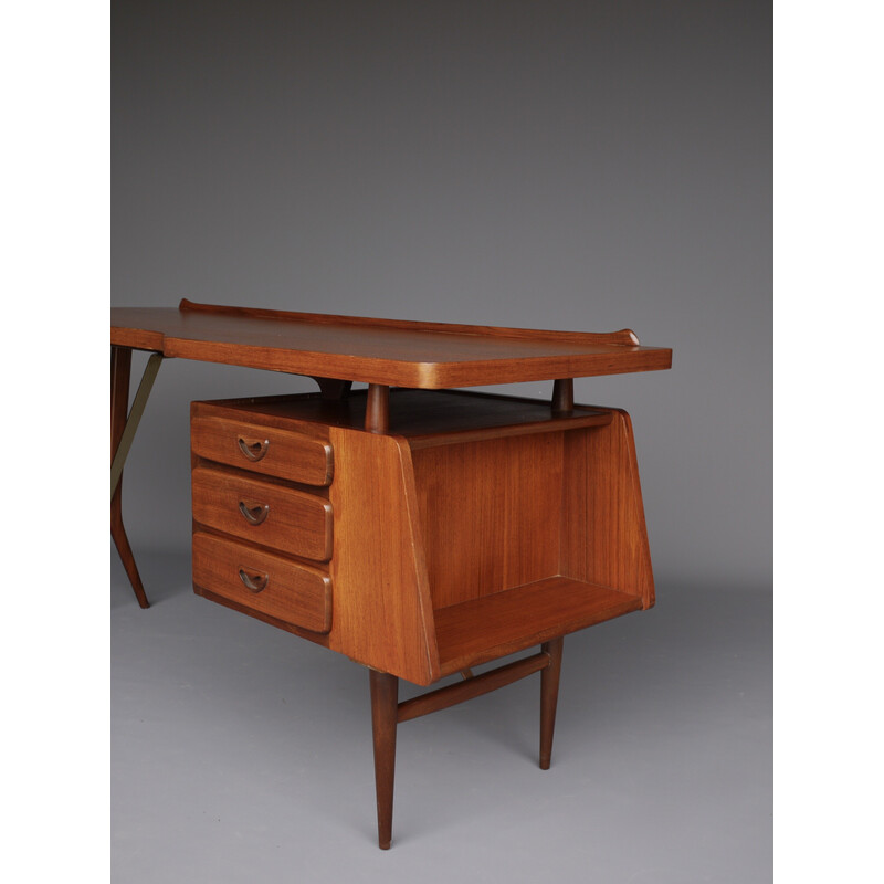 Vintage-Schreibtisch aus Teakholz von Louis Van Teeffelen für Wébé, 1960er Jahre