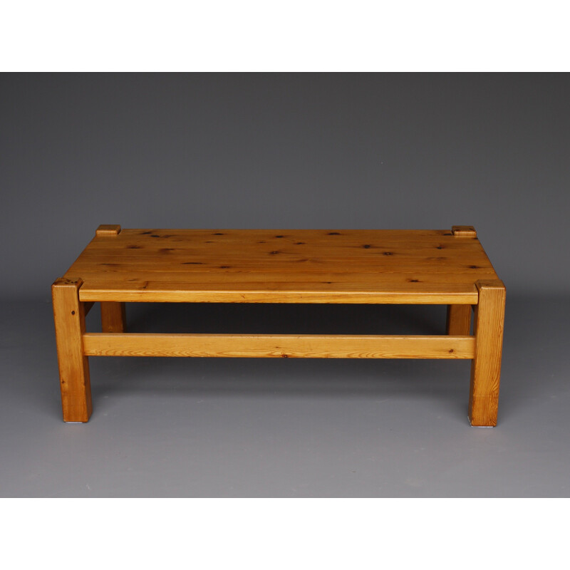 Table basse scandinave vintage en pin massif