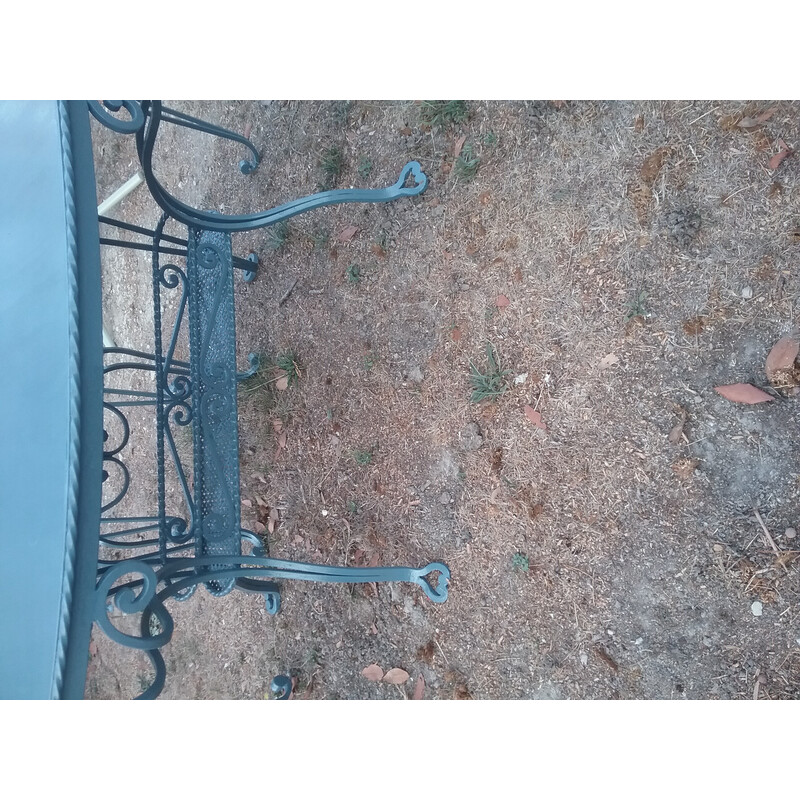 Conjunto de jardim em ferro forjado azul