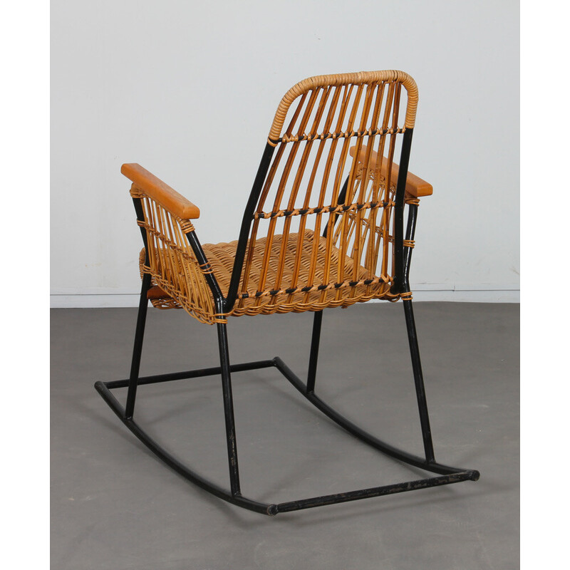 Fauteuil à bascule vintage par Uluv, République tchèque 1960