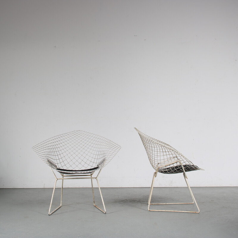 Pair of vintage "Little Diamonds" armchair by Harry Bertoia for Knoll International, USA 1970s