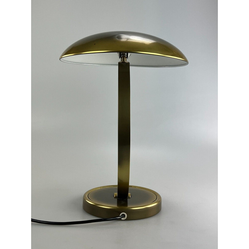 Lámpara de mesa vintage 6751 de latón de Kaiser Idell, 1960