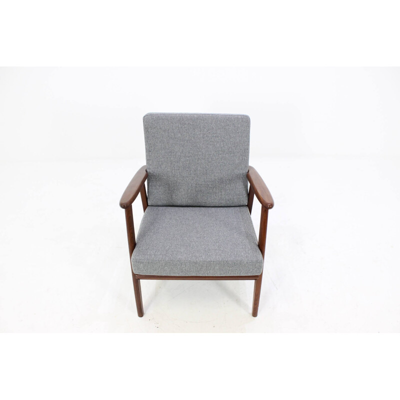 Fauteuil danois en teck avec revêtement neuf en tissu gris - 1960 