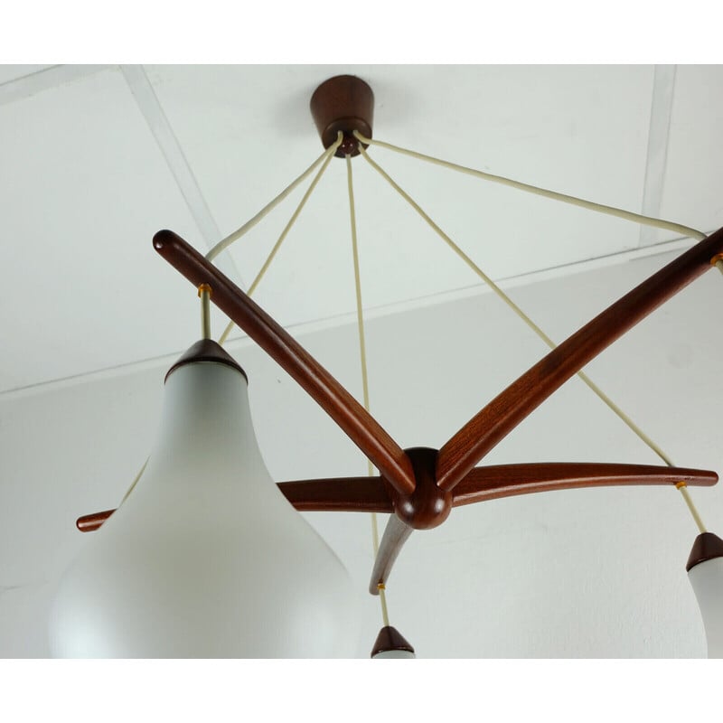 Lampadario danese vintage a 5 luci in teak e vetro opalino, 1950-1960