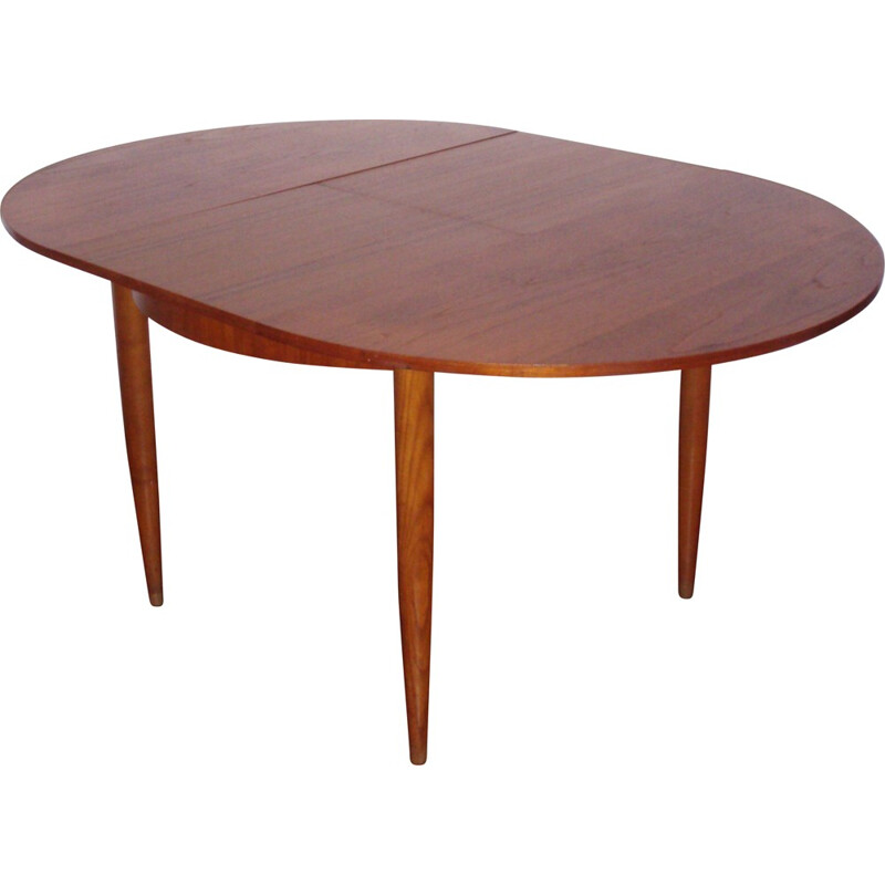 Extendible dining table in teak - 1960s