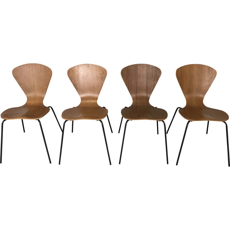 Set of 4 Scandinavian dining chairs - 1960s