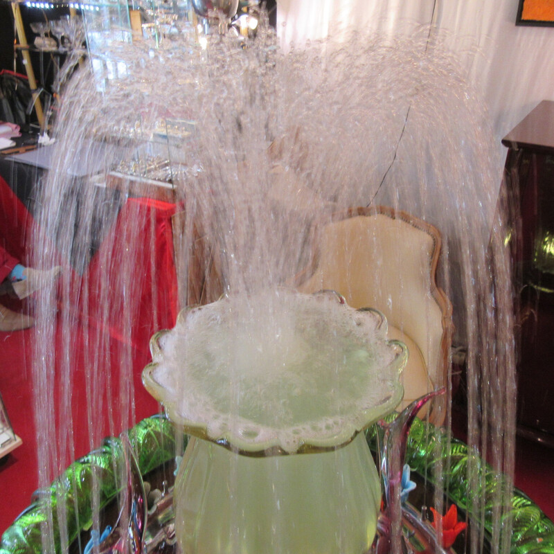 Fontaine vintage en verre de Murano par Alfredo Barbini, 1950