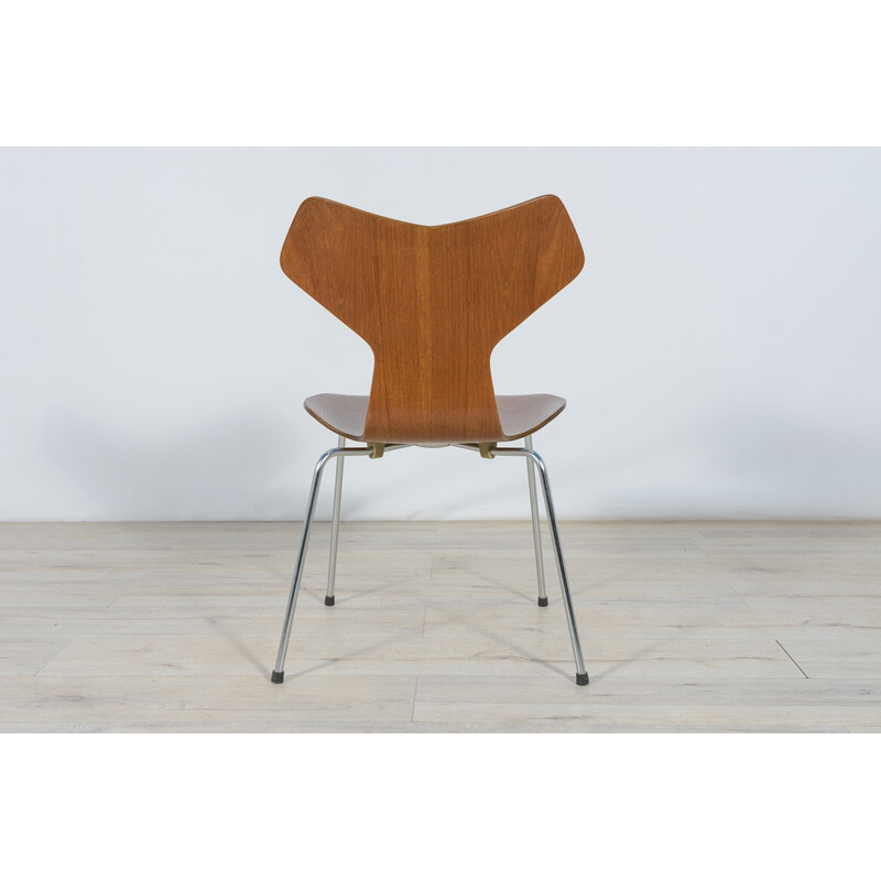 Set of 4 vintage model 3130 dining chairs by Arne Jacobsen for Fritz Hansen, 1970s
