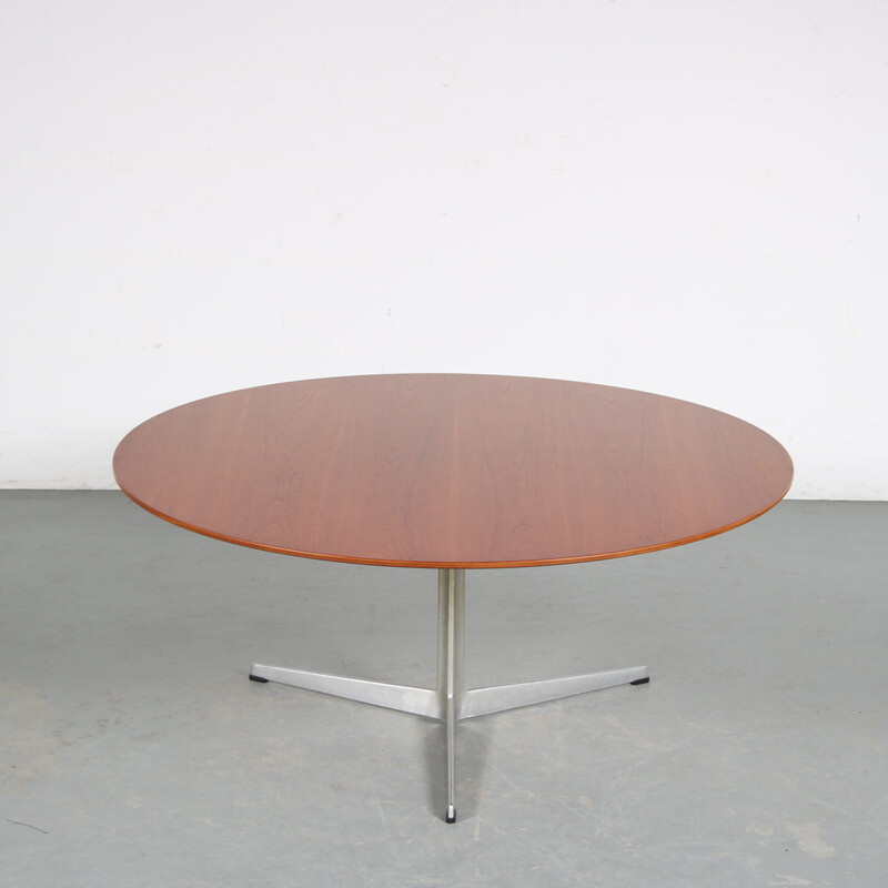 Vintage coffee table by Arne Jacobsen for Fritz Hansen, Denmark 1960