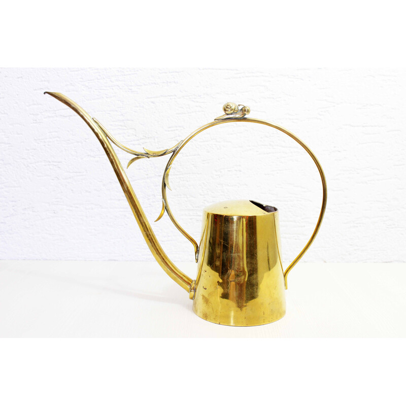 Vintage watering can in brass, 1950