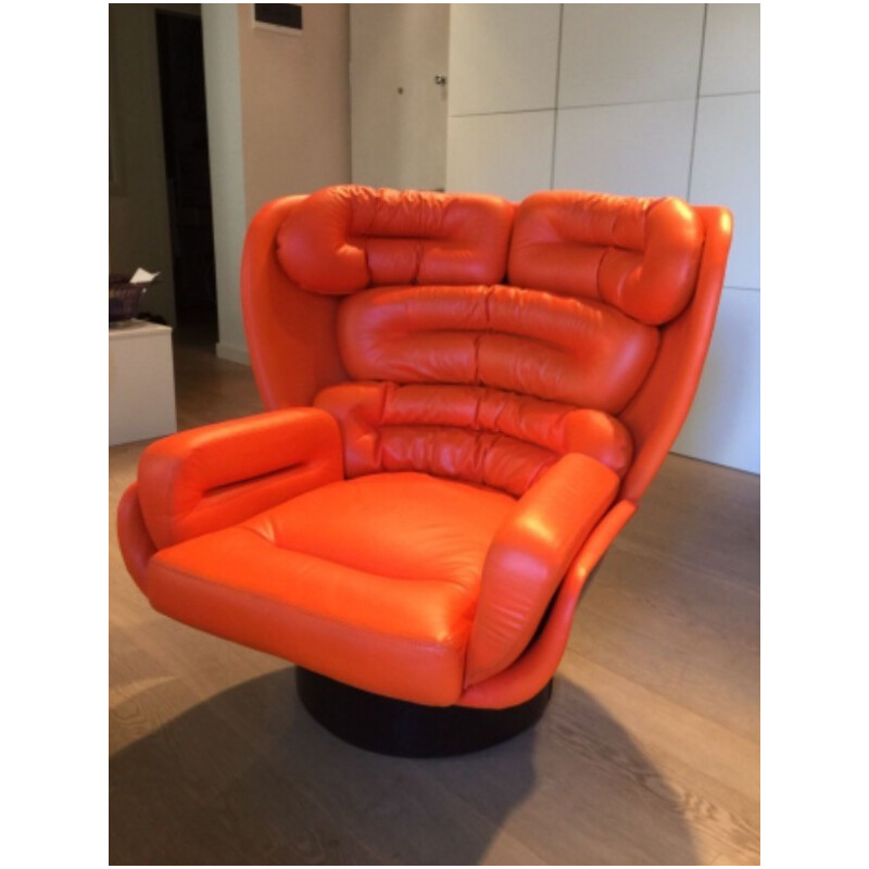 Comfort "Elda" orange leather and fiberglass armchair, Joe COLOMBO - 1960s