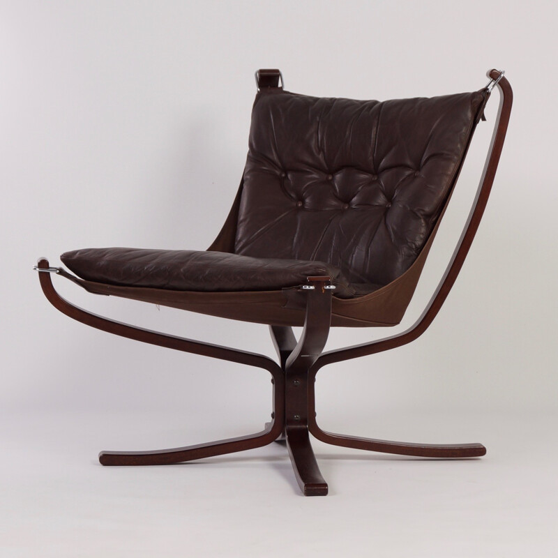 Vatne Mobler "Falcon Chair" in brown leather, Sigurd RESSEL - 1970s