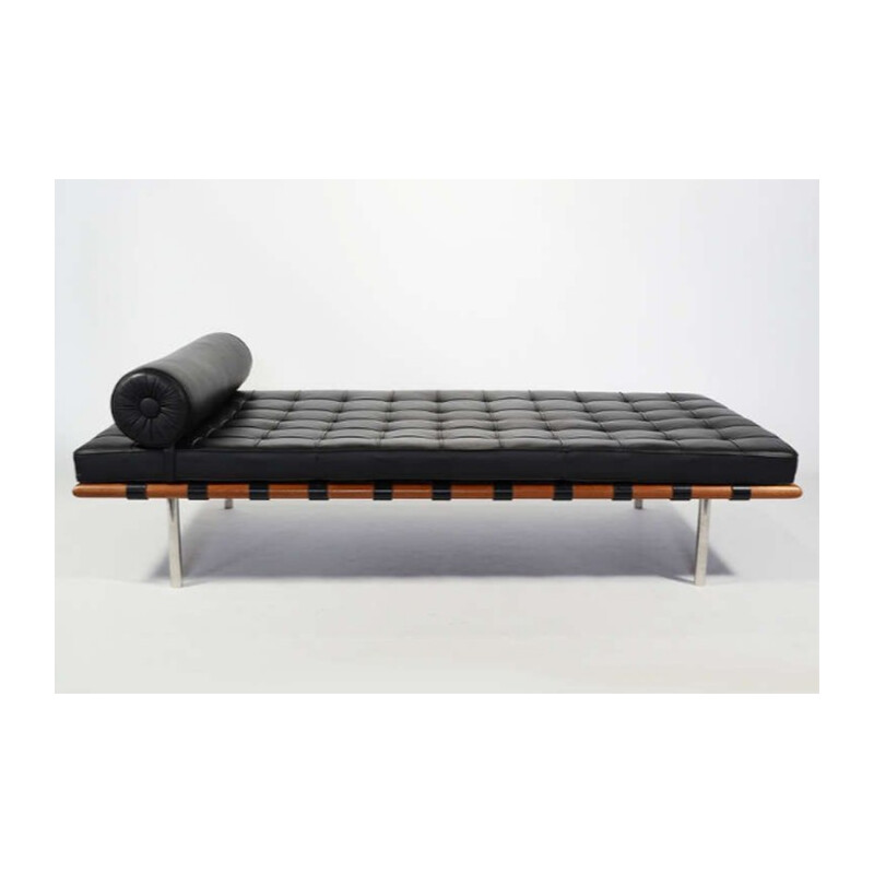 Knoll "Barcelona" daybed in black leather, Mies VAN DER ROHE - 2000s