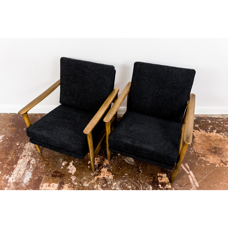 Pair of vintage Gfm 142 armchairs by Edmund Homa, Poland 1960s