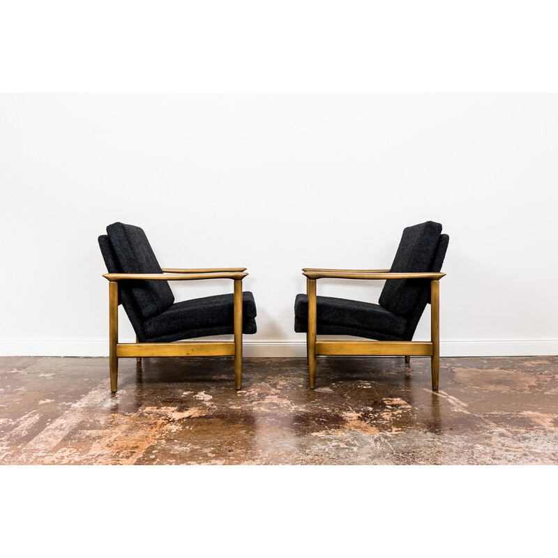 Pair of vintage Gfm 142 armchairs by Edmund Homa, Poland 1960s