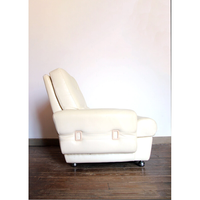 Vintage armchair in white cream skai, 1970