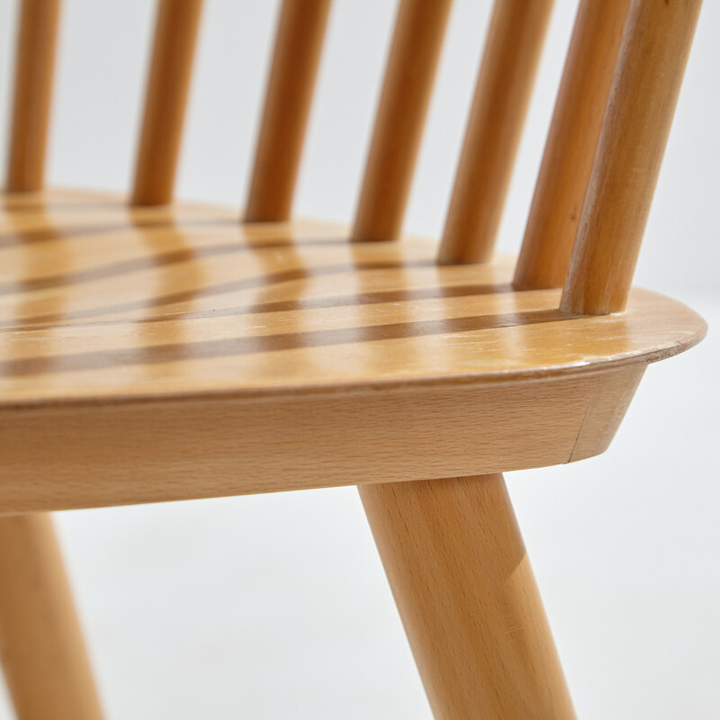 Silla vintage de madera de haya con respaldo, años 70