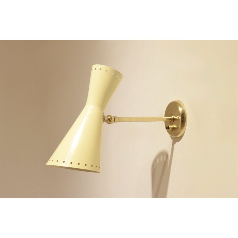 Brass wall light with painted metal diabolo lampshade - 1950s